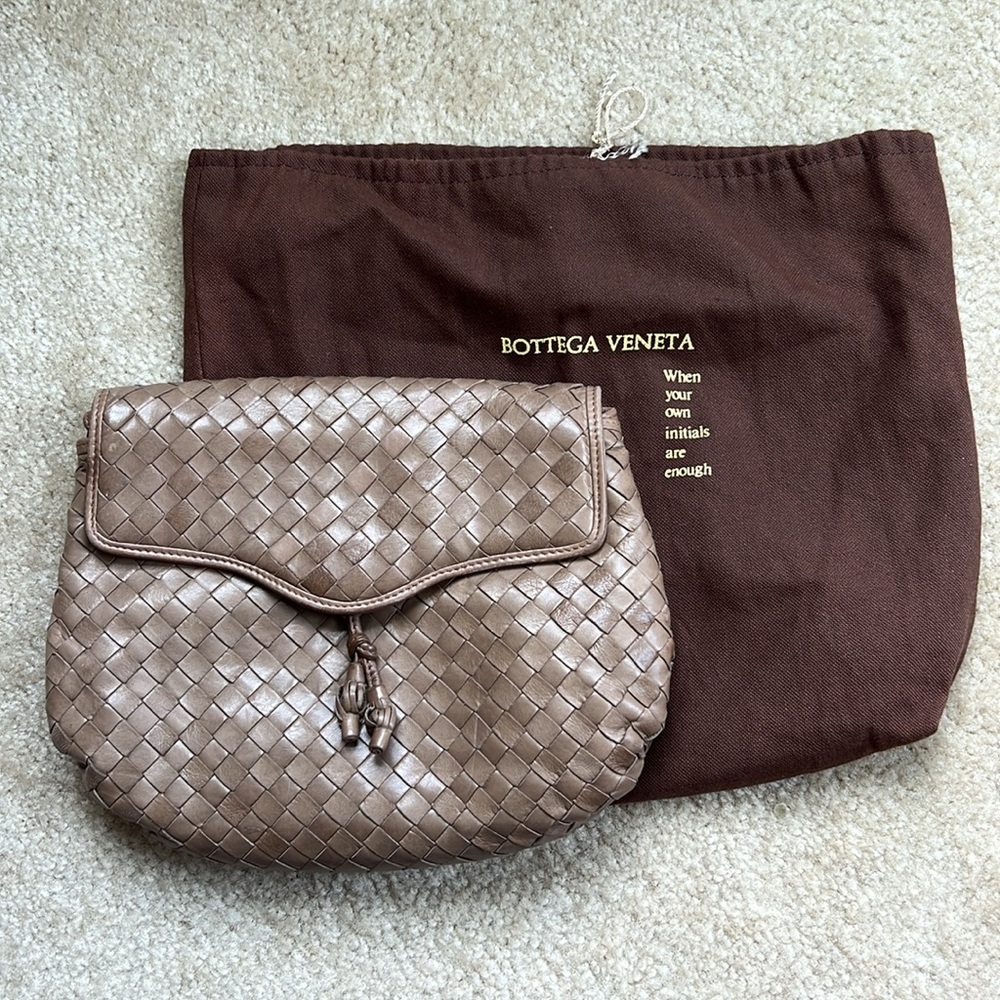 Bottega Veneta Vintage Intrecciato Taupe Woven Leather Crossbody Bag